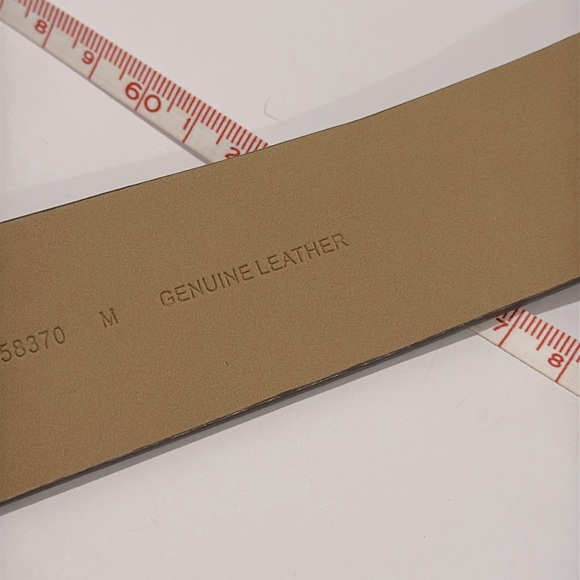 NWT Michael Kors Brown Pebbled Leather Belt (size medium) - Picture 7 of 9